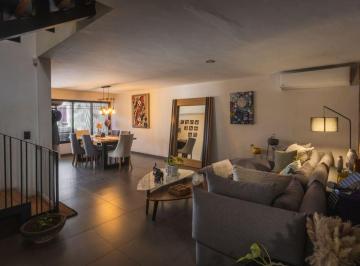 Casa de 3 habitaciones, Zapopan · Casa en Venta, Recién Remodelada en Residencial Victoria – 3 Habitaciones