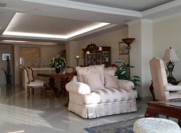 Departamento · 270m² · 3 Recámaras · 2 Estacionamientos · Departamento - Hacienda de Las Palmas