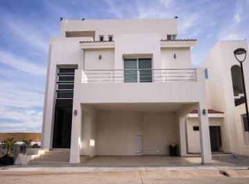 Casa · 3 Recámaras · Casa - Fraccionamiento Cerritos Resort