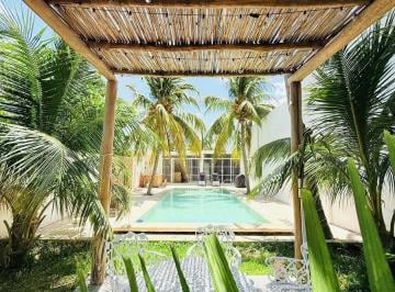 Casa · 152m² · 2 Recámaras · 1 Estacionamiento · Casa en Venta en Progreso Yucatán