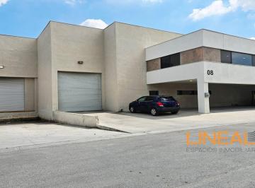 Bodega comercial · 791m² · 4 Estacionamientos · Bodega en Renta en Apodaca