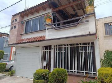Casa · 210m² · Venta de Casa en Fraccionamiento Los Sabinos