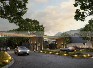 Terreno / Lote · 160m² · Terreno / Lote en Venta en Monterrey