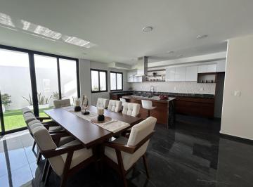 Casa · 279m² · Casa en Venta en Zacango, Edomex