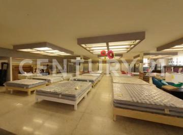 Local comercial · 650m² · Local Comercial de 650 m² en Renta