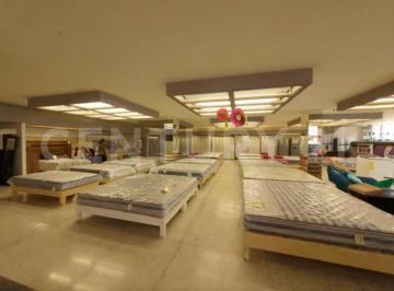Local comercial · 650m² · Local Comercial de 650 m² en Renta