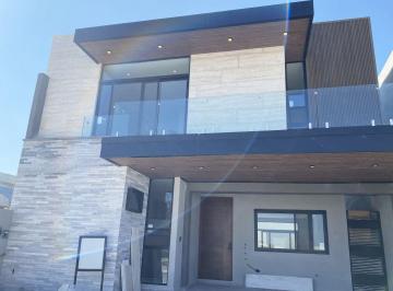 Casa · 293m² · 4 Recámaras · 2 Estacionamientos - RE/MAX Del Norte · Casa en Preventa en Villas La Joya Bali 1