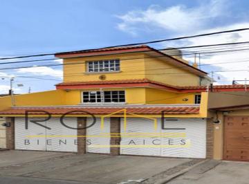 Casa de 4 habitaciones, Nezahualcóyotl · Casa en Bosques de Aragon de Remate bancario.¡Aprovecha Oportunidad!