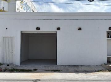 Bodega comercial · 250m² · Bodega de 375 m² con Oficinas a 25 m de La Carretera Federal Cancún - Tulum