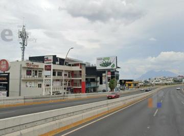 Local comercial · 180m² · 12 Estacionamientos · Local en Av Paseo de Los Leones, Cumbres Elite