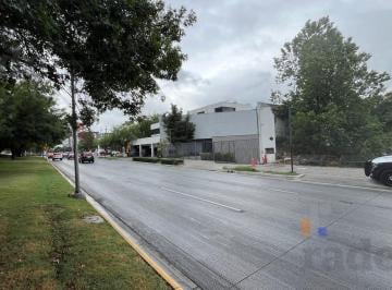 Local comercial · 742m² · Local Comercial en Calzada del Valle