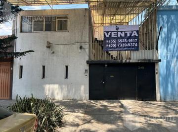 Casa · 383m² · 7 Recámaras · 1 Estacionamiento · Venta de Terreno en Narvarte