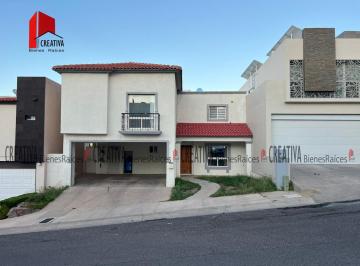 Casa de 3 habitaciones, Chihuahua · Casa en Renta Fracc. Cerrado, Cantera III, 2 Niveles, Chihuahua, Chih.