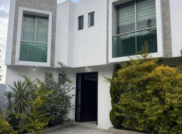 Casa de 3 habitaciones, Morelia · Casa en Venta Vistas Altozano a Unos m del Tec de Monterrey