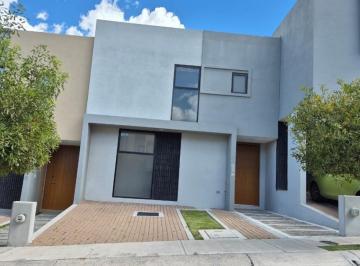 Casa en condominio · 150m² · 3 Recámaras · 2 Estacionamientos · PH - Fraccionamiento Zibatá