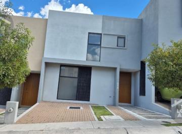 Casa en condominio · 150m² · 3 Recámaras · 2 Estacionamientos · PH - Fraccionamiento Zibatá