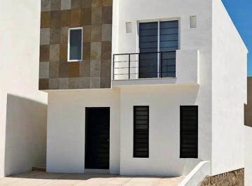 Casa · 122m² · 3 Recámaras · Casa en Saratoga Resindencial