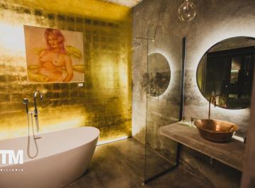 Casa · 212m² · 1 Recámara · Casa en Venta en Barrio de San Sebastián