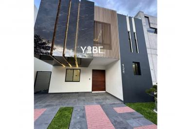 Casa en condominio de 4 habitaciones, Zapopan · Casa de Lujo en Venta y Renta Bajío Hábitat "B"