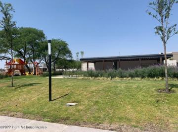 Terreno / Lote , Querétaro · Terreno en Venta Dentro de Fraccionamiento en Lomas del Campanario Norte