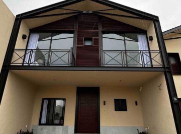 Casa de 4 habitaciones, León · Casa en Venta Residencias Signature en Viillas La Valenciana