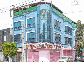 Edificio · 300m² · 6 Estacionamientos · Edificio Comercial en Agrícola Oriental