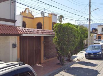 Casa de 3 habitaciones, Saltillo · Casa en Venta en Saltillo, Coahuila