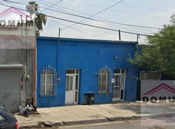 Casa · 224m² · 2 Recámaras · 1 Estacionamiento · Casa en Colonia Independencia
