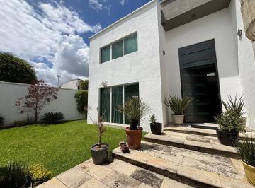 Casa · 300m² · 3 Recámaras · Casa en Venta en Cañada del Refugio Sur León Guanajuato Zona Norte