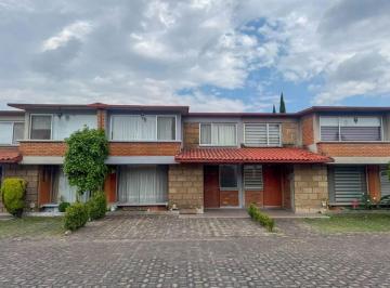 Casa en condominio de 3 habitaciones, Metepec · Casa en Venta en C. Moctezuma, Residencial La Gavia, Metepec, Méx.