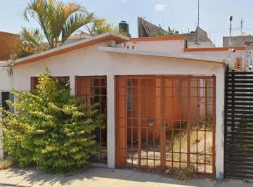 Casa de 2 habitaciones, Querétaro · Casa en Venta en El Garambullo, Santiago de Queretaro, Queretaro.
