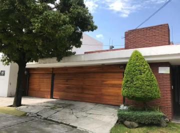 Casa · 513m² · 4 Recámaras · 4 Estacionamientos · Casa en Cerrada en Venta en Tecamachalco - (4)