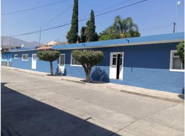 Casa · 180m² · 8 Recámaras · 8 Estacionamientos · Propiedad en Renta (Apta Para Negocio, Oficinas o Centro Educativo)