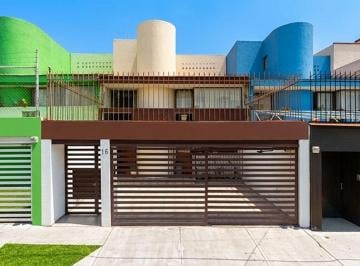 Casa de 4 habitaciones, Tlalpan · Casa en Remate Hipotecario en Coapa