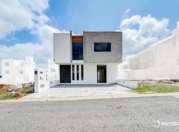 Casa · 220m² · 3 Recámaras · 2 Estacionamientos · Casa en Venta en Juriquilla Querétaro