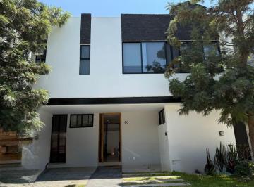 Casa de 3 habitaciones, Zapopan · Casa en Venta Privanza Senda