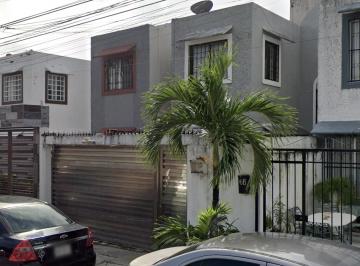 Casa de 3 habitaciones, Benito Juárez · Casa en Venta en Av Lago, Cancún, Quintana Roo Clp
