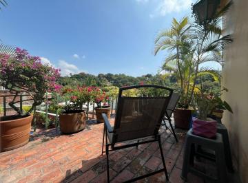 Casa · 318m² · 3 Recámaras · 3 Estacionamientos · Casa Sola en Venta en Club de Golf, Cuernavaca, Morelos