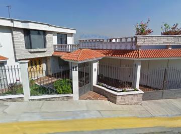 Casa de 4 habitaciones, Atizapán de Zaragoza · Casa en Las Arboledas, Atizapan, con Jardin, Cerca de Campo de Golf, Parque, Escuela y Vias Rapidas