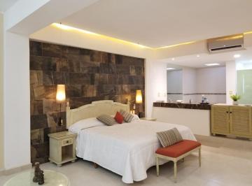 RECAMARA · Hotel en Venta en Playa del Carmen Av Constituyentes Oportunidad de Inversion