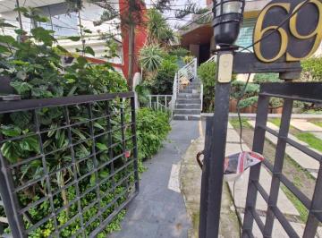 Casa de 3 habitaciones, Huixquilucan · Casa en Tecamachalco con Gran Jardín y 2 Salónes de Fiestas | Ideal Para Remodelar