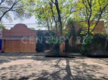 Casa · 772m² · 3 Recámaras · 4 Estacionamientos · Casa en Venta, Parque San Andres, Coyoacán