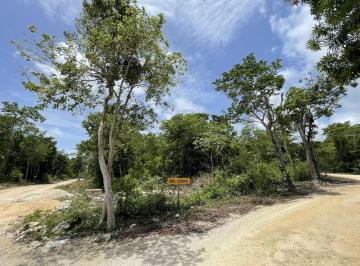 Terreno / Lote · 710m² · Terreno 710 m² en Chemuyil