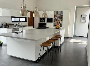 Casa en condominio de 3 habitaciones, Alvaro Obregón · Casa en Venta en Condominio en Pedregal