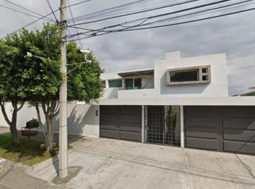 Casa de 4 habitaciones, Naucalpan de Juárez · Hermosa Casa en Venta, en Ciudad Satélite, México