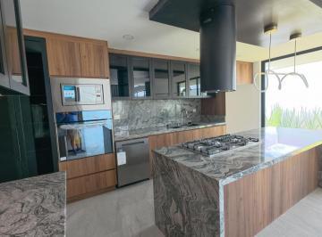 Casa en condominio de 4 habitaciones, San Andrés Cholula · Casa en Venta Espectacular en Lomas de Angelópolis 3 Parque Volcanes