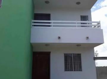 Casa · 400m² · 5 Recámaras · 6 Estacionamientos · Casa en Centro