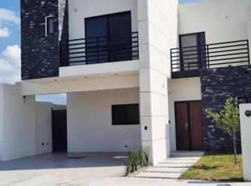 1 · Casa en Venta Hacienda El Milagro