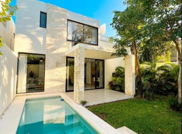 Casa · 279m² · 3 Recámaras · 2 Estacionamientos · Venta Casa Nueva 3 Recamaras Playa del Carmen