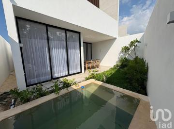 Casa · 179m² · 3 Recámaras · 2 Estacionamientos · Casa Nueva en Venta Al Norte de Mérida, Temozón